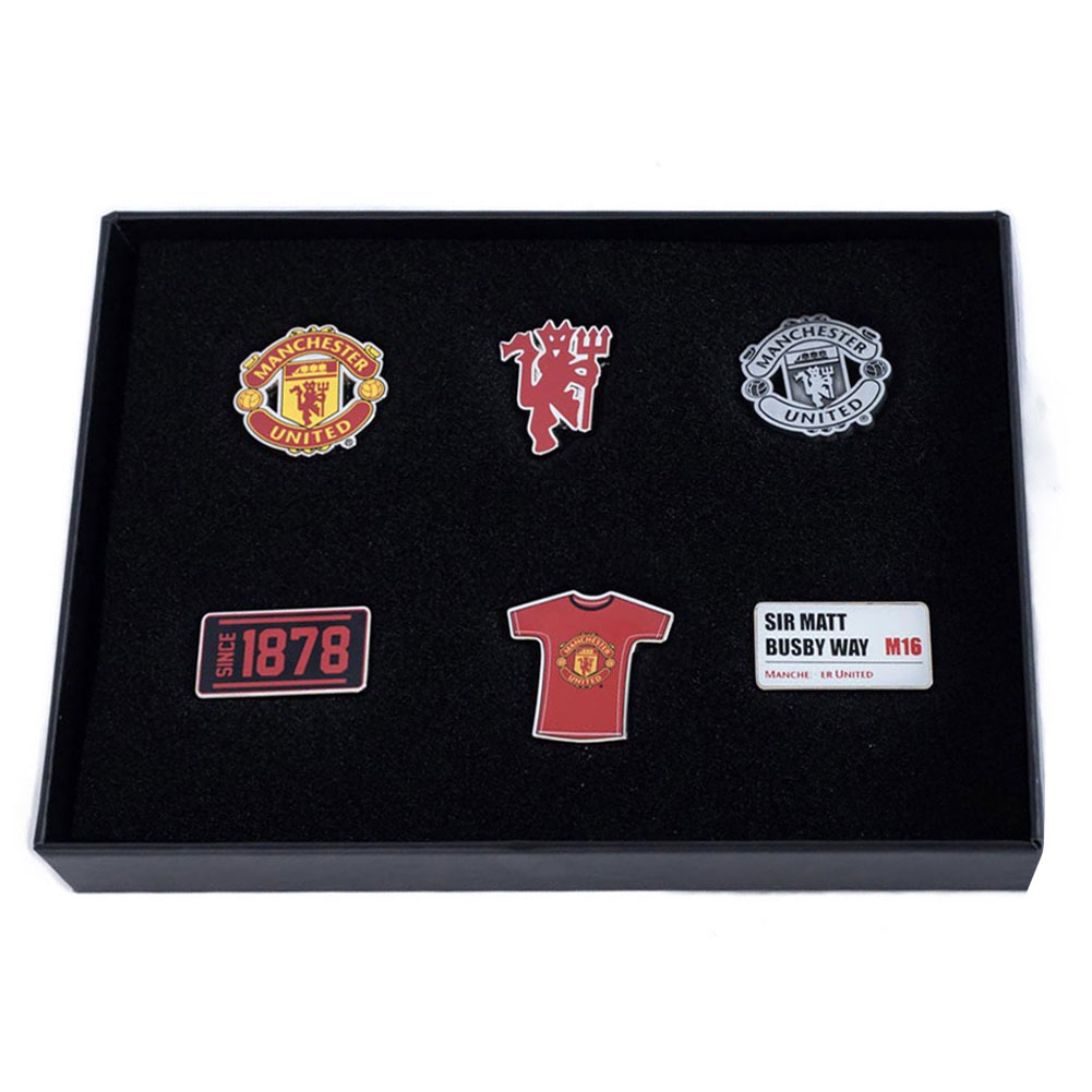 TM-07322-Manchester-United-FC-6pc-Badge-Set