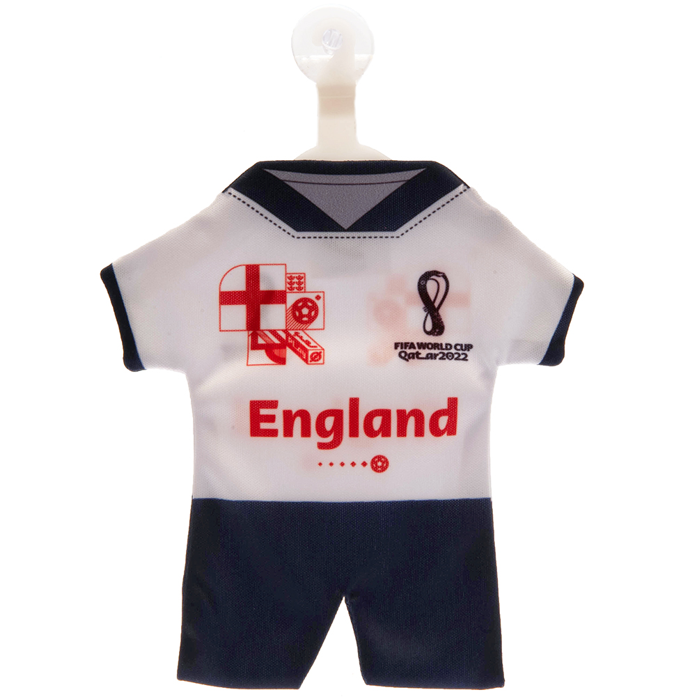 TM-01768-FIFA-World-Cup-Qatar-2022-England-Mini-Kit