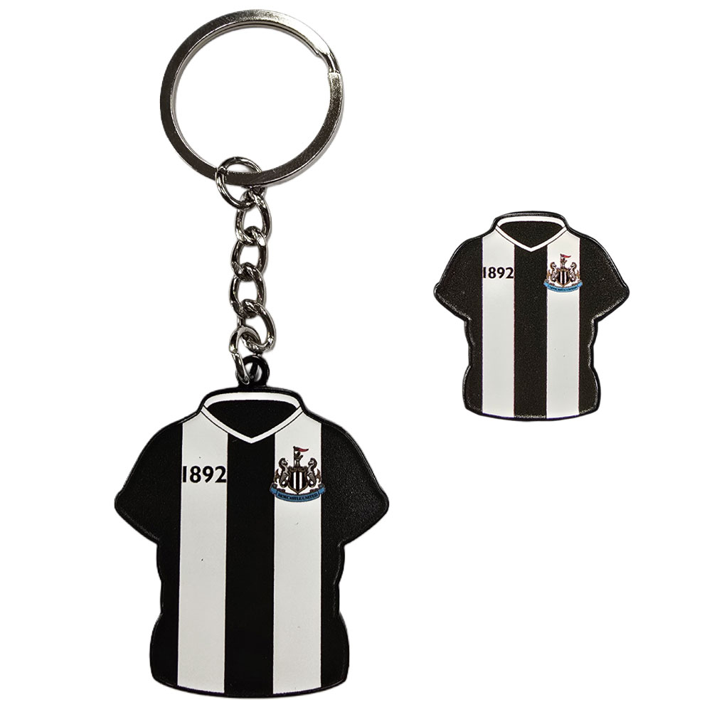 TM-07196-Newcastle-United-FC-Home-Kit-Keyring-Badge-Set