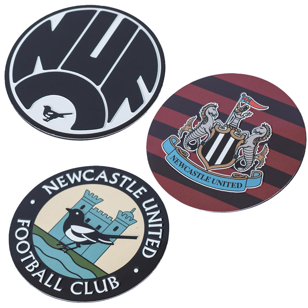 TM-07403-Newcastle-United-FC-3pk-Retro-Fridge-Magnet-Set