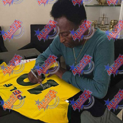 TM 03193 Brasil 1970 Pele Signed Shirt Framed