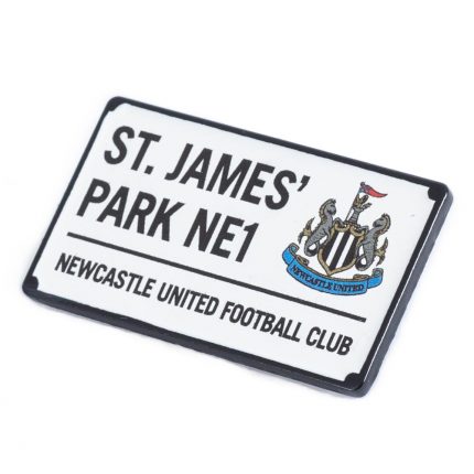 TM 04160 Newcastle United FC Street Sign Badge