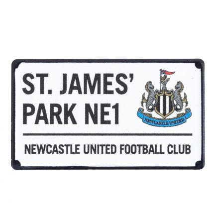 TM 04160 Newcastle United FC Street Sign Badge