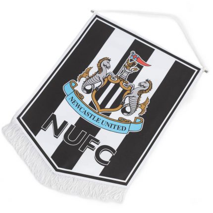 TM 04162 Newcastle United FC Large Crest Pennant