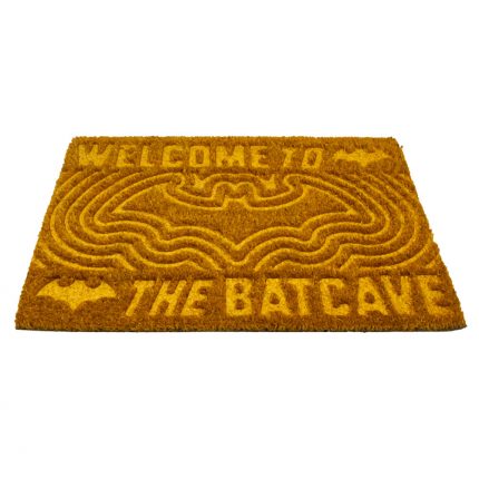 TM 04186 Batman Embossed Doormat