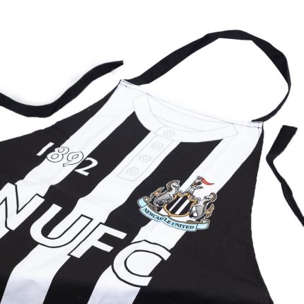 TM 04268 Newcastle United FC Retro Kit Apron