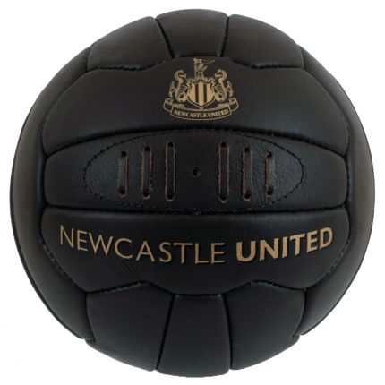TM 04573 Newcastle United FC Retro Heritage Football
