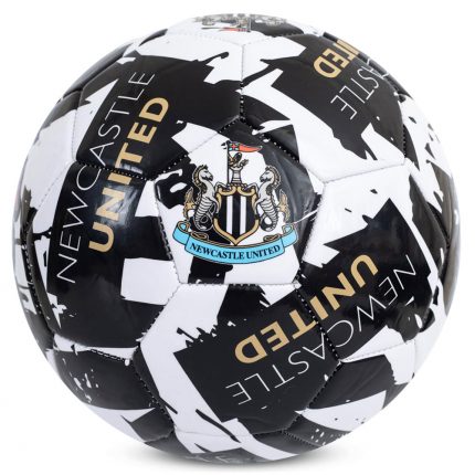 TM 04587 Newcastle United FC Graffiti Football