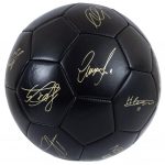 TM 04603 Newcastle United FC Sig Gold Phantom Football